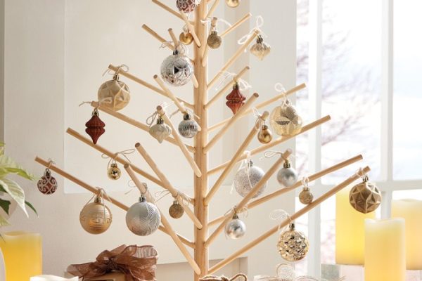 Design your own christmas tree ornament